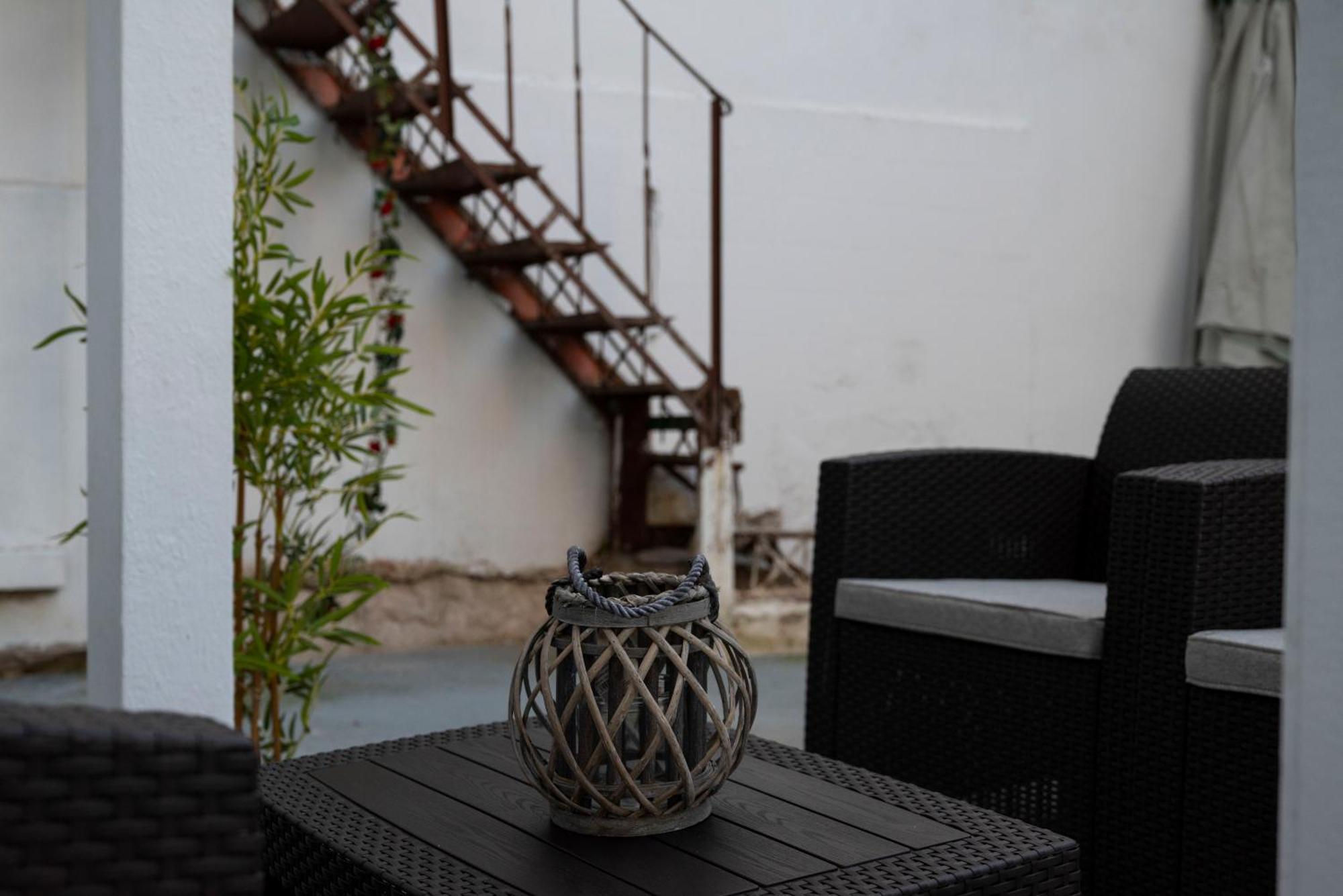 Thissio Getaway 2Ba Next To Athens Ancient Market Extérieur photo